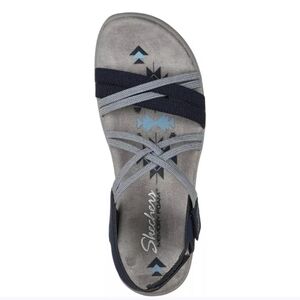 SKECHERS REGGAE SLIM -TAKES TWO SANDALS IN NAVY AND GREY.. SIZE 7.